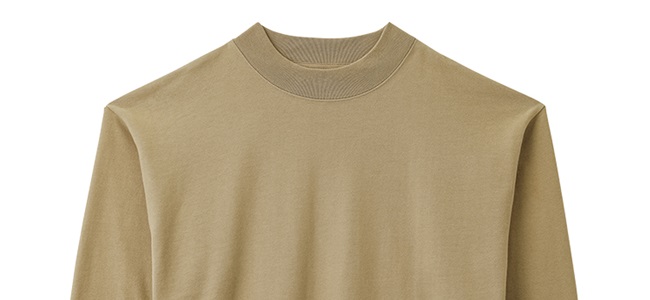 モックネックTシャツ